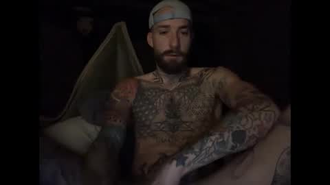 Snapshot of tuhands chatting on November 5, 2025, 6:35 am Tuhands online show from November 5, 2025, 6:35 am