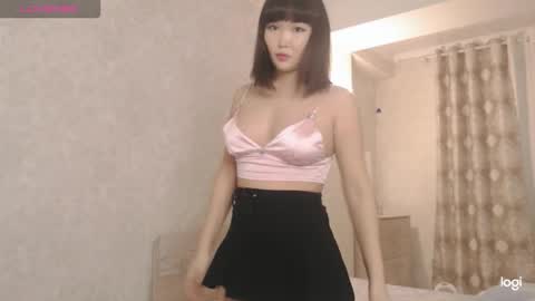 Snapshot of tumilio chatting on February 3, 2026, 2:44 pm TumiLio online show from February 3, 2026, 2:44 pm