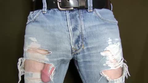 Snapshot of turquoise_metallic chatting on January 12, 2026, 2:28 am Phil Box online show from January 12, 2026, 2:28 am