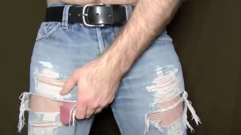 Snapshot of turquoise_metallic chatting on February 11, 2026, 2:49 am Phil Box online show from February 11, 2026, 2:49 am