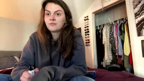 Snapshot of turtlegirl21 chatting on December 7, 2024, 6:48 pm turtlegirl21 online show from December 7, 2024, 6:48 pm