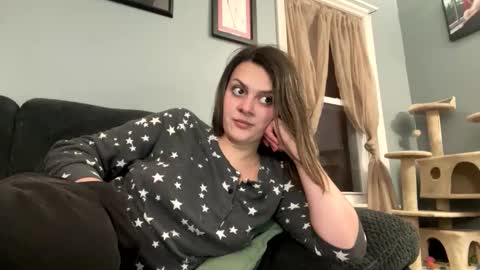 Snapshot of turtlegirl21 chatting on December 18, 2024, 11:51 pm turtlegirl21 online show from December 18, 2024, 11:51 pm