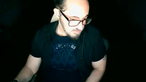 Snapshot of tuscan_taurus chatting on March 7, 2026, 10:01 am tuscan_taurus online show from March 7, 2026, 10:01 am