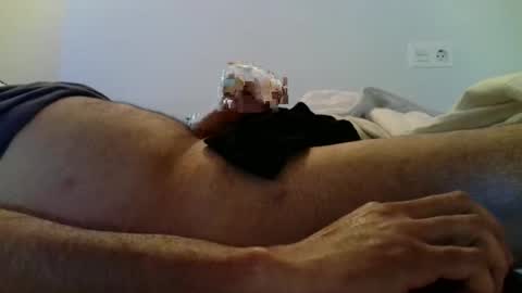 tutoxxx online show from February 21, 2026, 10:27 am