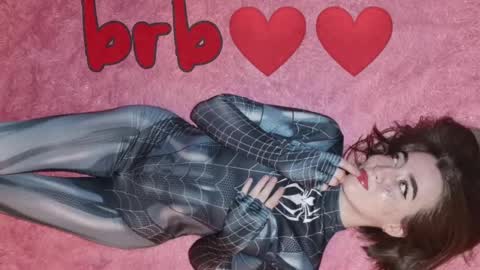 Snapshot of tutti_cutieee chatting on March 4, 2025, 11:08 am Nika online show from March 4, 2025, 11:08 am