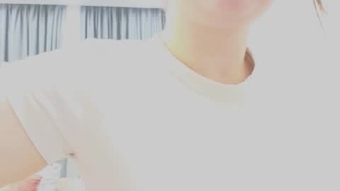 Snapshot of tutti_frutti_ chatting on October 1, 2025, 3:07 pm Ariana online show from October 1, 2025, 3:07 pm