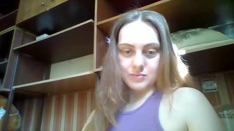 tutti_ftutti online show from April 16, 2026, 12:28 pm