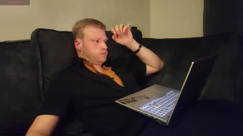 Snapshot of tvb199 chatting on January 16, 2026, 6:45 pm tvb199 online show from January 16, 2026, 6:45 pm