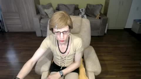 Clementine online show from March 16, 2026, 8:07 am