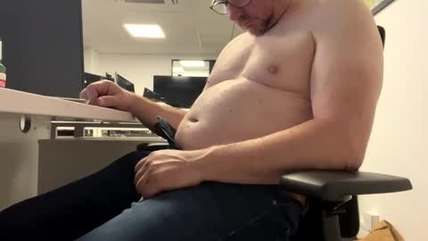 Snapshot of twickenhamthickshaft chatting on January 30, 2025, 4:06 am Fred Eric Smitherton online show from January 30, 2025, 4:06 am