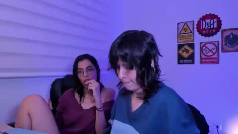 Snapshot of twilightmuses chatting on February 3, 2026, 11:43 pm Eve Lili online show from February 3, 2026, 11:43 pm