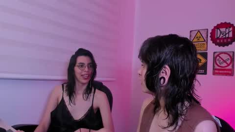 Snapshot of twilightmuses chatting on February 27, 2026, 10:21 pm Eve Lili online show from February 27, 2026, 10:21 pm