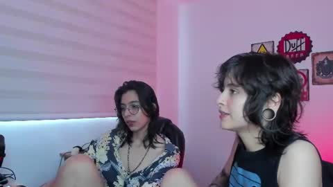 Eve  Lili online show from July 15, 2026, 9:31 pm