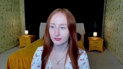 Snapshot of twilightserenade chatting on November 16, 2025, 3:56 am twilightserenade online show from November 16, 2025, 3:56 am