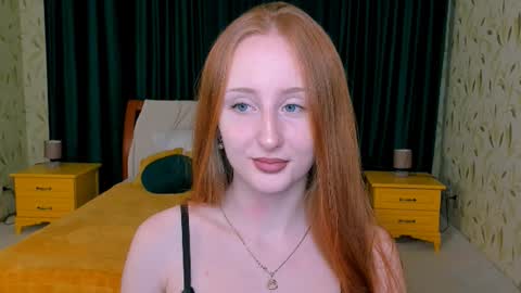 Snapshot of twilightserenade chatting on November 17, 2025, 7:41 pm twilightserenade online show from November 17, 2025, 7:41 pm