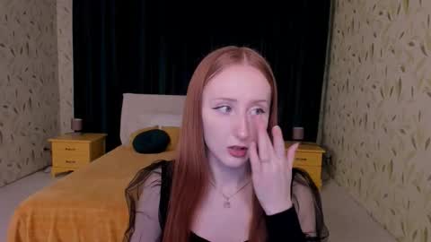 Snapshot of twilightserenade chatting on November 20, 2025, 3:39 am twilightserenade online show from November 20, 2025, 3:39 am