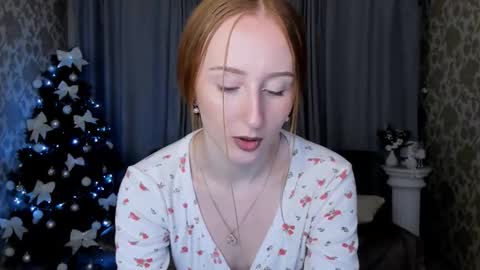 Snapshot of twilightserenade chatting on December 2, 2025, 7:42 pm twilightserenade online show from December 2, 2025, 7:42 pm