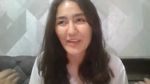 Snapshot of twilighttease chatting on September 18, 2025, 6:32 pm twilighttease online show from September 18, 2025, 6:32 pm