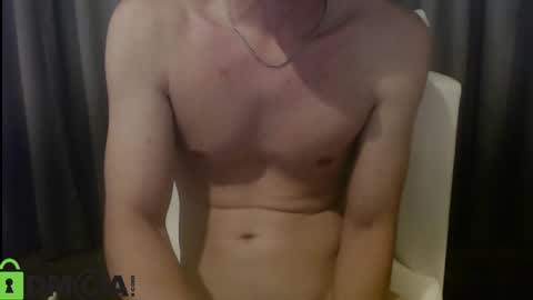 Snapshot of twink22cm_ chatting on August 8, 2026, 5:59 pm Twink22cm online show from August 8, 2026, 5:59 pm