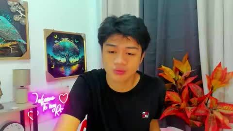 Snapshot of twink_blaze chatting on February 5, 2026, 2:27 am BLAZE online show from February 5, 2026, 2:27 am