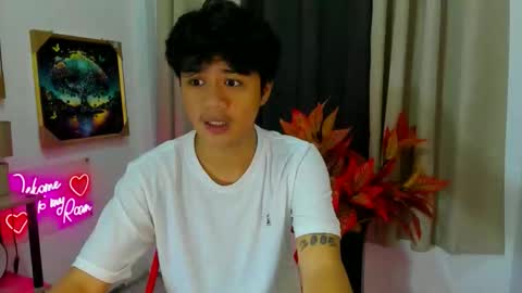 Snapshot of twink_blaze chatting on February 26, 2026, 7:29 am BLAZE online show from February 26, 2026, 7:29 am