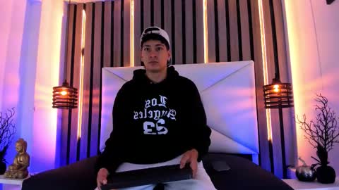 Snapshot of twink_bunny chatting on October 29, 2025, 11:34 am samu online show from October 29, 2025, 11:34 am