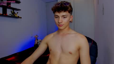Snapshot of twink_dream__ chatting on May 27, 2026, 3:03 am jhony online show from May 27, 2026, 3:03 am
