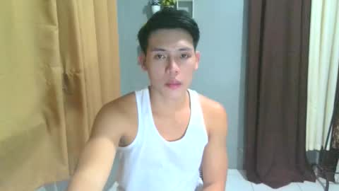 Twink sj online show from June 1, 2026, 1:02 pm
