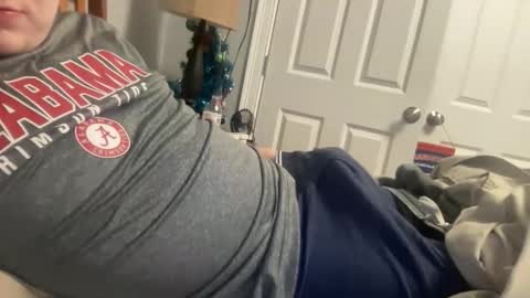 Snapshot of twinkmikexxx12 chatting on December 2, 2025, 3:12 am mike online show from December 2, 2025, 3:12 am