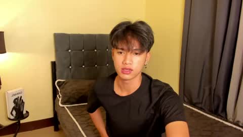 Snapshot of twinks8inches chatting on May 17, 2026, 1:07 pm always horny clark online show from May 17, 2026, 1:07 pm