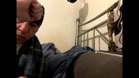 twistedvanilla online show from November 10, 2025, 5:50 am