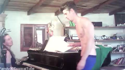 TobeBritta online show from February 13, 2026, 6:15 pm