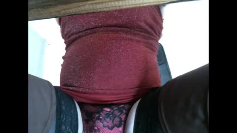 txcrossdresser09 online show from December 2, 2025, 3:29 pm