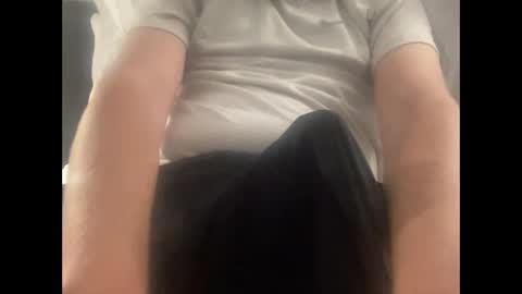 txsizedhog420 online show from October 2, 2025, 4:19 am