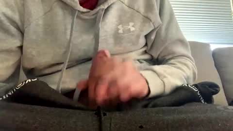 Snapshot of tye2high chatting on October 6, 2025, 1:52 pm tye2high online show from October 6, 2025, 1:52 pm