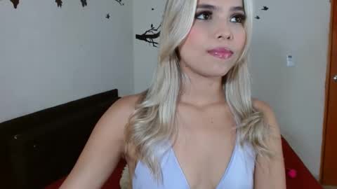 Snapshot of tyfanny19 chatting on December 13, 2024, 6:38 pm tyfanny19 online show from December 13, 2024, 6:38 pm