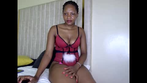 tyla_cerry online show from October 24, 2025, 2:08 am