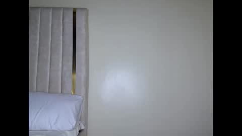 tyla_cerry online show from November 21, 2025, 2:10 am