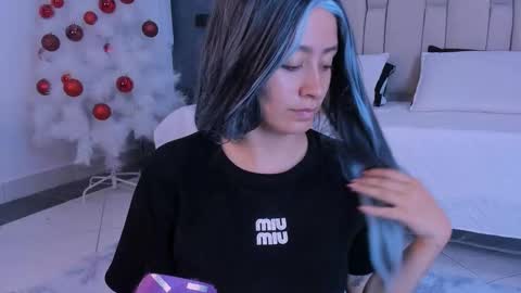  TYLA  online show from December 23, 2025, 3:37 am