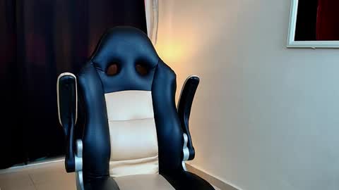 tyler_bell_ online show from March 11, 2026, 2:34 pm