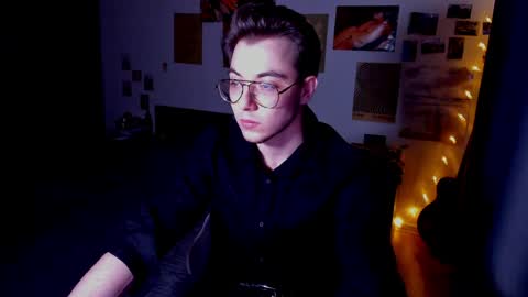 tyler berg online show from May 10, 2026, 1:00 am