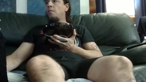 Snapshot of tyler_durden_6969 chatting on May 1, 2026, 4:22 pm Tyler online show from May 1, 2026, 4:22 pm
