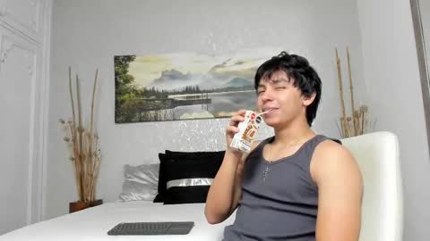 Snapshot of tyler_durtenn chatting on September 13, 2025, 8:25 am Tyler online show from September 13, 2025, 8:25 am