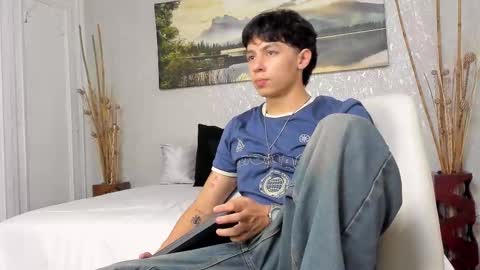 Snapshot of tyler_durtenn chatting on September 26, 2025, 3:32 am Tyler online show from September 26, 2025, 3:32 am