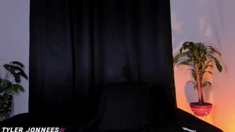 Tyler online show from March 17, 2026, 1:32 am