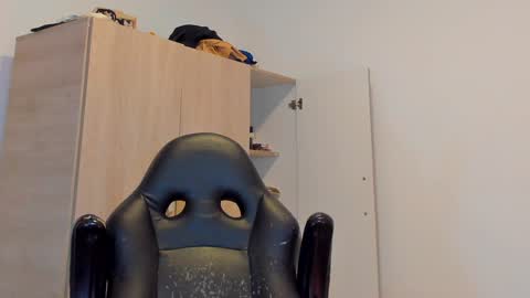     online show from December 22, 2024, 8:58 pm