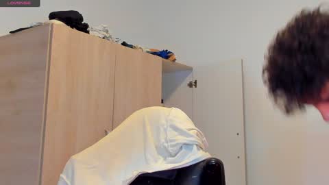     online show from December 30, 2024, 7:53 pm