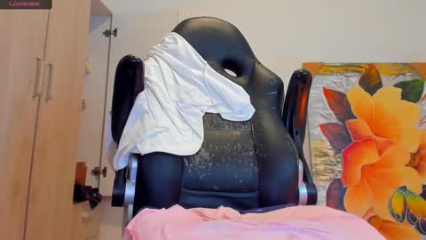     online show from March 11, 2025, 11:55 am