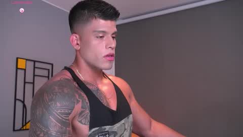 Snapshot of tyler_muscle chatting on March 11, 2026, 12:16 am David online show from March 11, 2026, 12:16 am