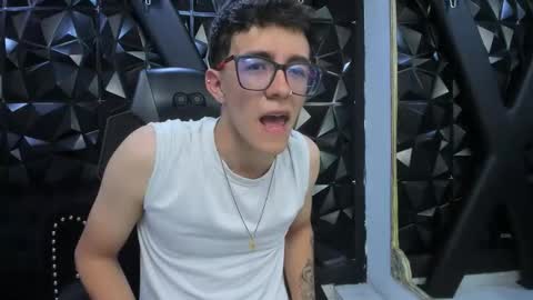 Snapshot of tylercross_ chatting on March 10, 2026, 8:47 pm Tyler online show from March 10, 2026, 8:47 pm